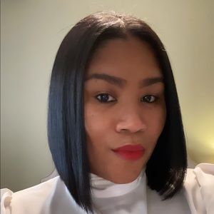 Meet your Posher, Lana